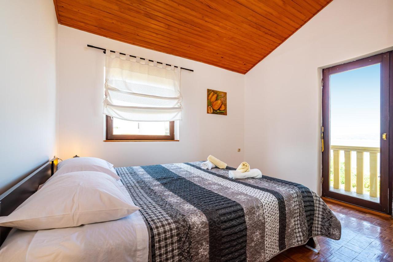 Apartment Sea And Mountain With Pool Novigrad  Номер фото